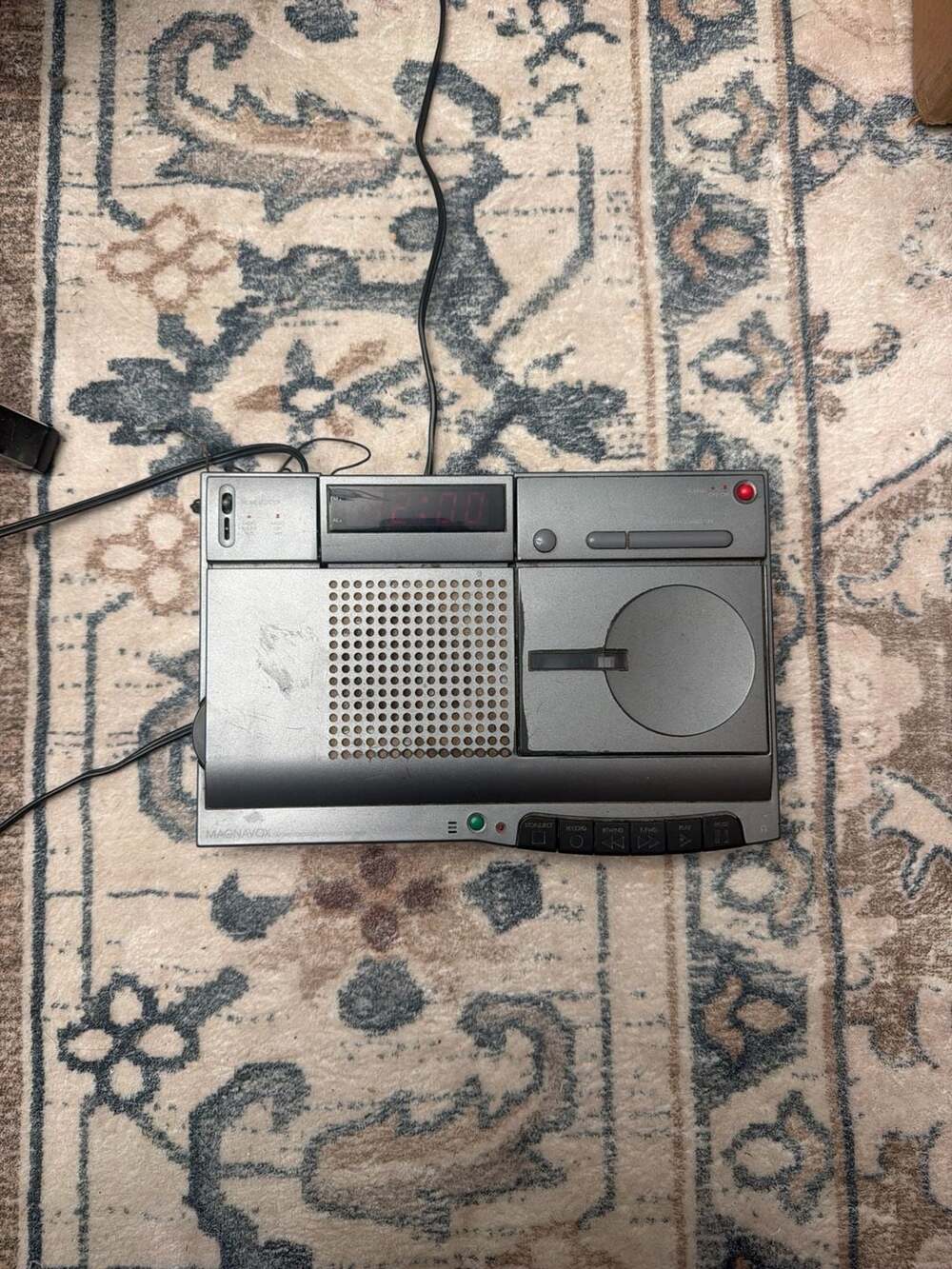 Vintage Magnavox AJ3800/17 AM/FM Clock Radio Cassette Recorder